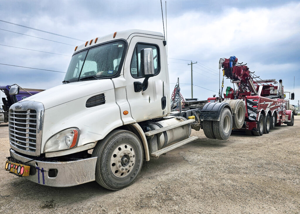 Medium duty towing Temple TX truck at roadside